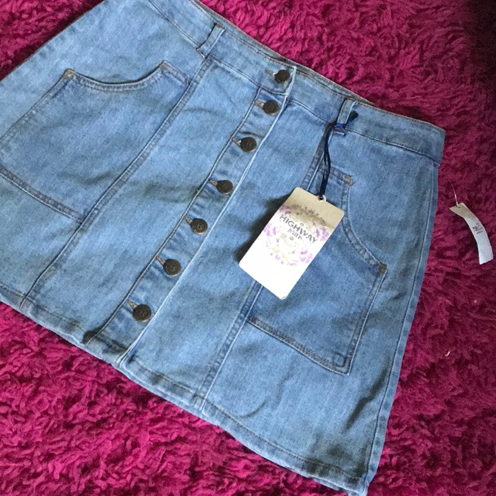 Never worn button up jean skirt!